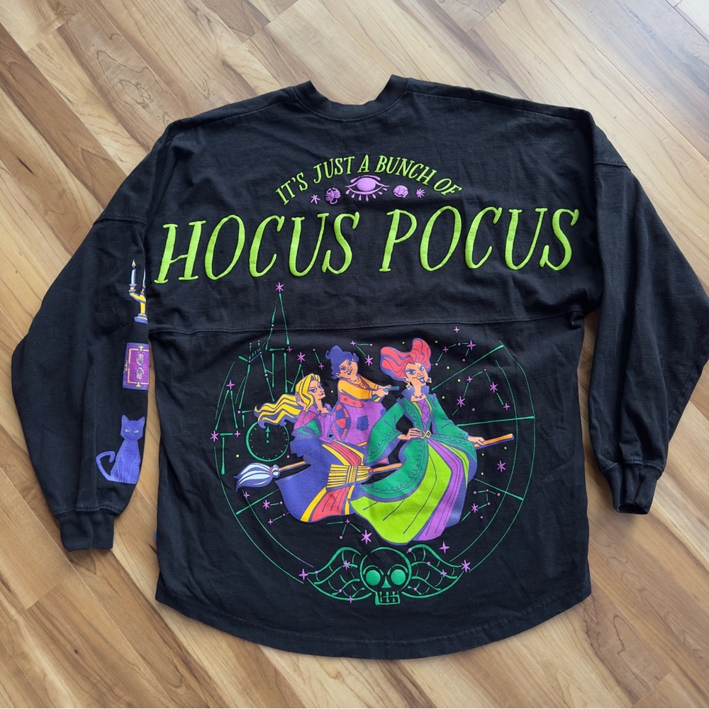 EUC Disney Black Hocus Pocus Halloween Spirit Jersey Mickey’s Not So Scary Boo